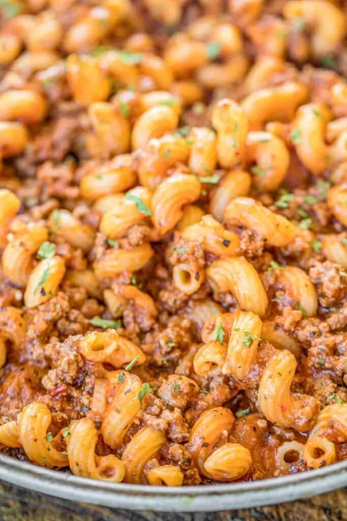 skillet of macaroni and beef pasta