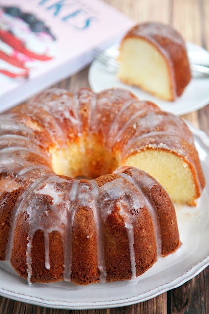 Mama's 7UP Pound Cake recipe - vintage recipe passed down for generations. Cooks low and slow for an amazing cake! One of the easiest and best pounds cakes I've ever made!