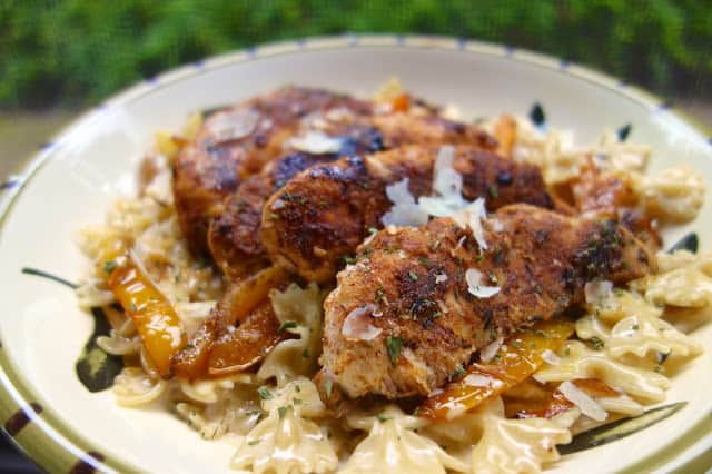 Jerk Chicken Pasta - with homemade Jerk seasoning recipe - ready in about 20 minutes! No prep! Just season chicken and start cooking! Quick and easy weeknight meal!
