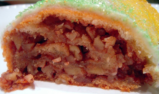 Easy King Cake with Praline Filling