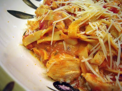 Chicken in Creamy Tomato Sauce with Linguine