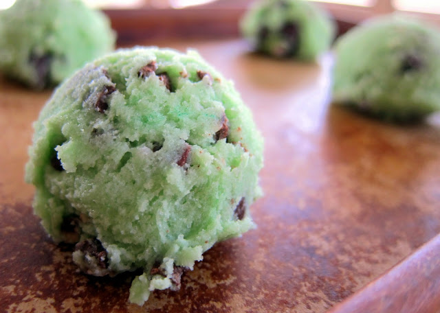 Mint Chocolate Chip Cookies - sugar cookie mix, mint extract, Andes mint and chocolate chips - super quick cookie recipe! Great for St. Patrick's Day!