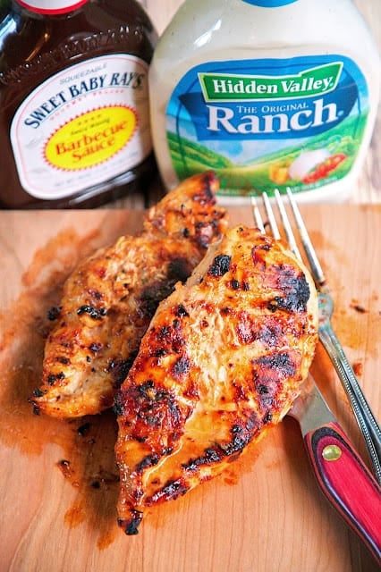 BBQ Ranch Grilled Chicken - only 3 ingredients (including the chicken) - super simple marinade that packs a ton of great flavor! Quick, easy and delicious - my three favorite things!