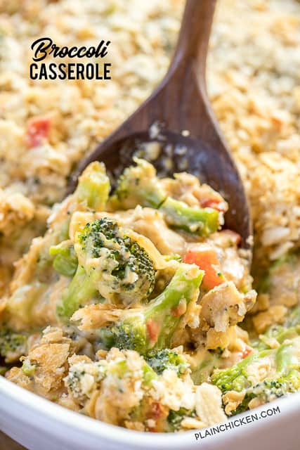 Broccoli Casserole - NO cream of anything soup!! Loaded with broccoli, onion, red bell pepper and mushrooms. Top with cheddar AND parmesan cheese! This is seriously DELICIOUS! Can make ahead and refrigerate or freeze for later!  Onion, red bell pepper, mushrooms, salt, pepper, flour, milk, cheddar, parmesan, broccoli, ritz crackers, butter. #broccoli #casserole #sidedish