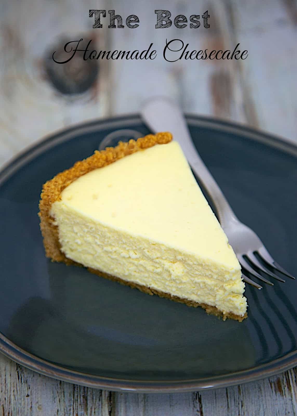 The Best Homemade Cheesecake - get the secret for the lightest and fluffiest cheesecake ever!