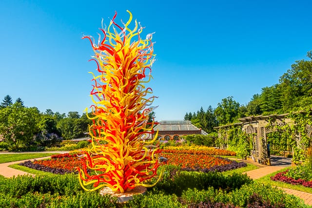 Chihuly at The Biltmore - Electric Yellow and Deep Coral Tower, 2017