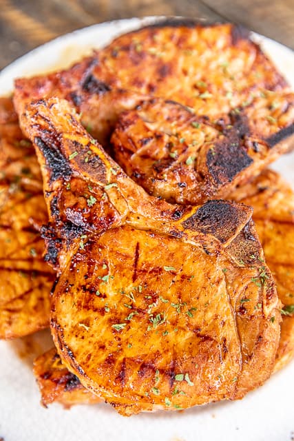grilled pork chops on a plate