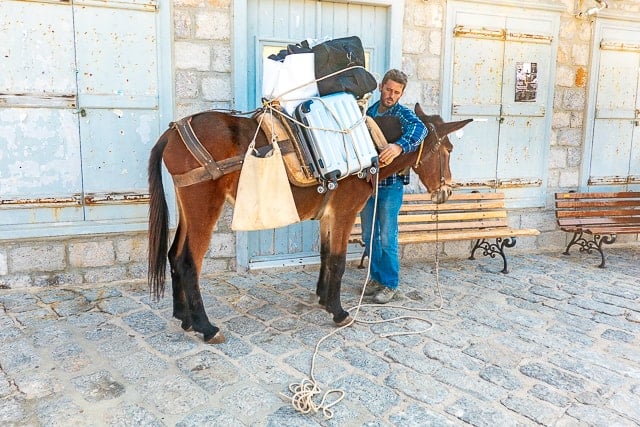 No cars are allowed in Hydra - the only modes of transportation are bikes and donkeys