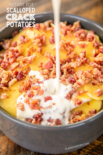 Instant Pot Scalloped Crack Potatoes - potatoes loaded with cheddar, bacon and ranch. So simple and they taste amazing! Everyone LOVES these cheesy potatoes. Thinly sliced potatoes, heavy cream, milk, ranch seasoning, cheddar cheese and bacon. Great with chicken, pork, steak and burgers! SO good! #instantpot #potatoes #bacon