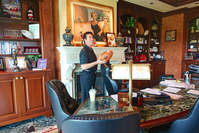 Papa John's personal office at the Louisville headquarters