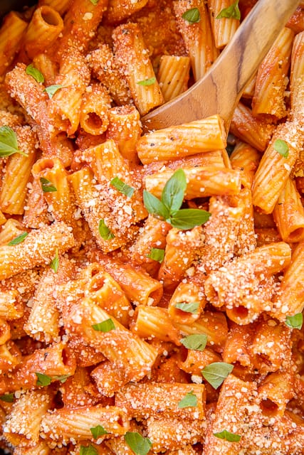 Pasta with Whipped Cream Tomato Sauce - better than any restaurant!! Pancetta, crushed tomatoes, shallots, garlic, pepper, sugar, rigatoni, whipped cream, basil and parmesan. Ready to eat in about 20 minutes! SO easy and everyone LOVES this yummy pasta! #pasta #quick