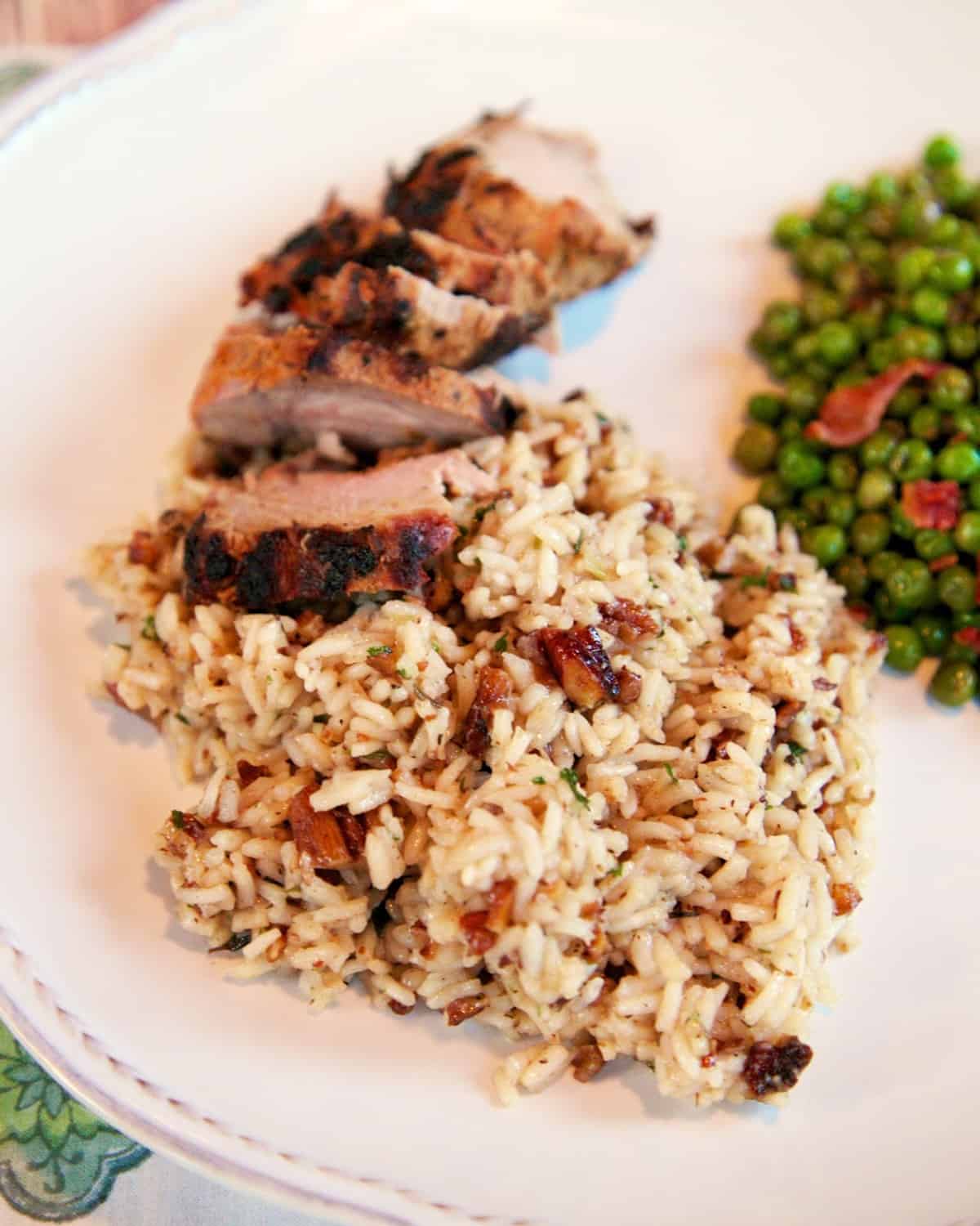 Pecan Pilaf recipe - toss the box and make this quick rice side dish - rice, pecans, chicken broth, and seasonings - tastes great and only takes 20 minutes!
