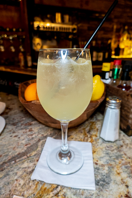 Limencello cocktail