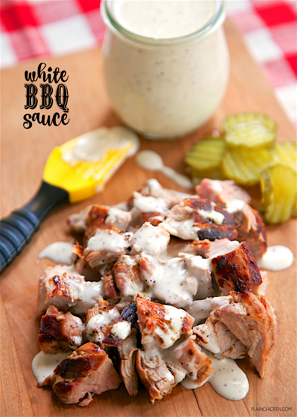 White BBQ Sauce {Alabama White Sauce} - mayonnaise, vinegar, apple juice, horseradish, pepper, lemon, salt, cayenne - Zesty white sauce that is great as a marinade, baste or dipping sauce. Keeps for 2 weeks. Great on pork and chicken!!