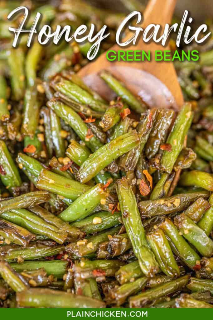skillet of green beans