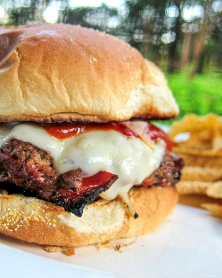pepperoni pizza burgers on a plate