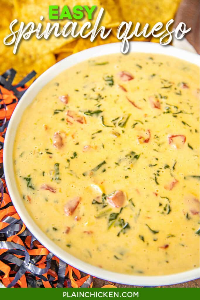 bowl of spinach queso