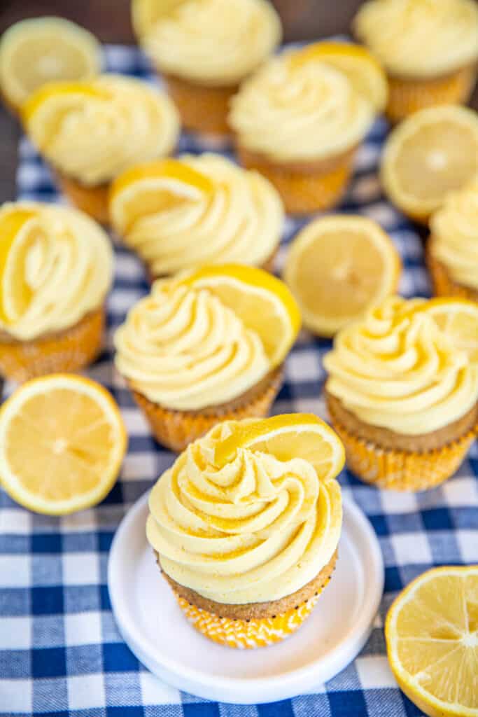 sweet tea and lemon cupcakes