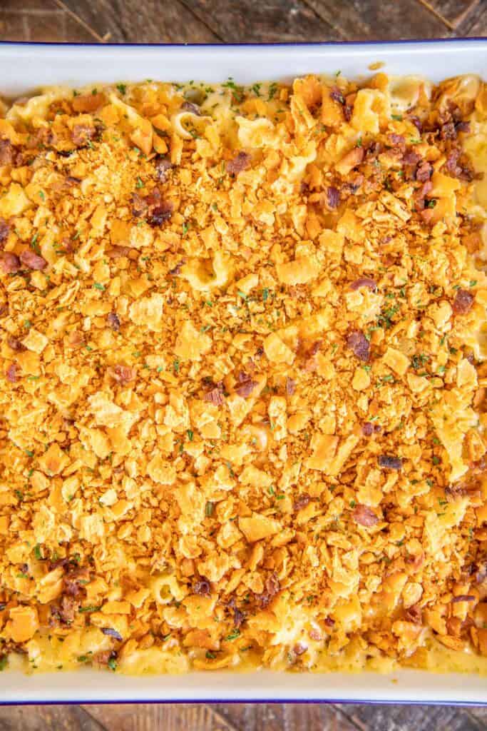 baking dish of cheez-its topped mac and cheese