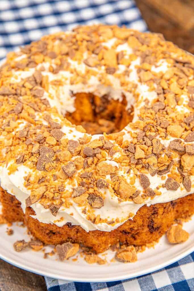 whole butterfinger pound cake on a platter
